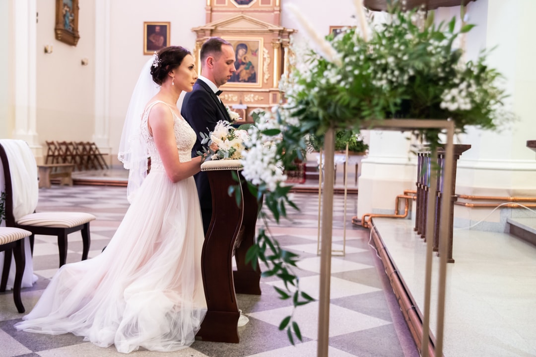 Dekoracje przed ołtarzem