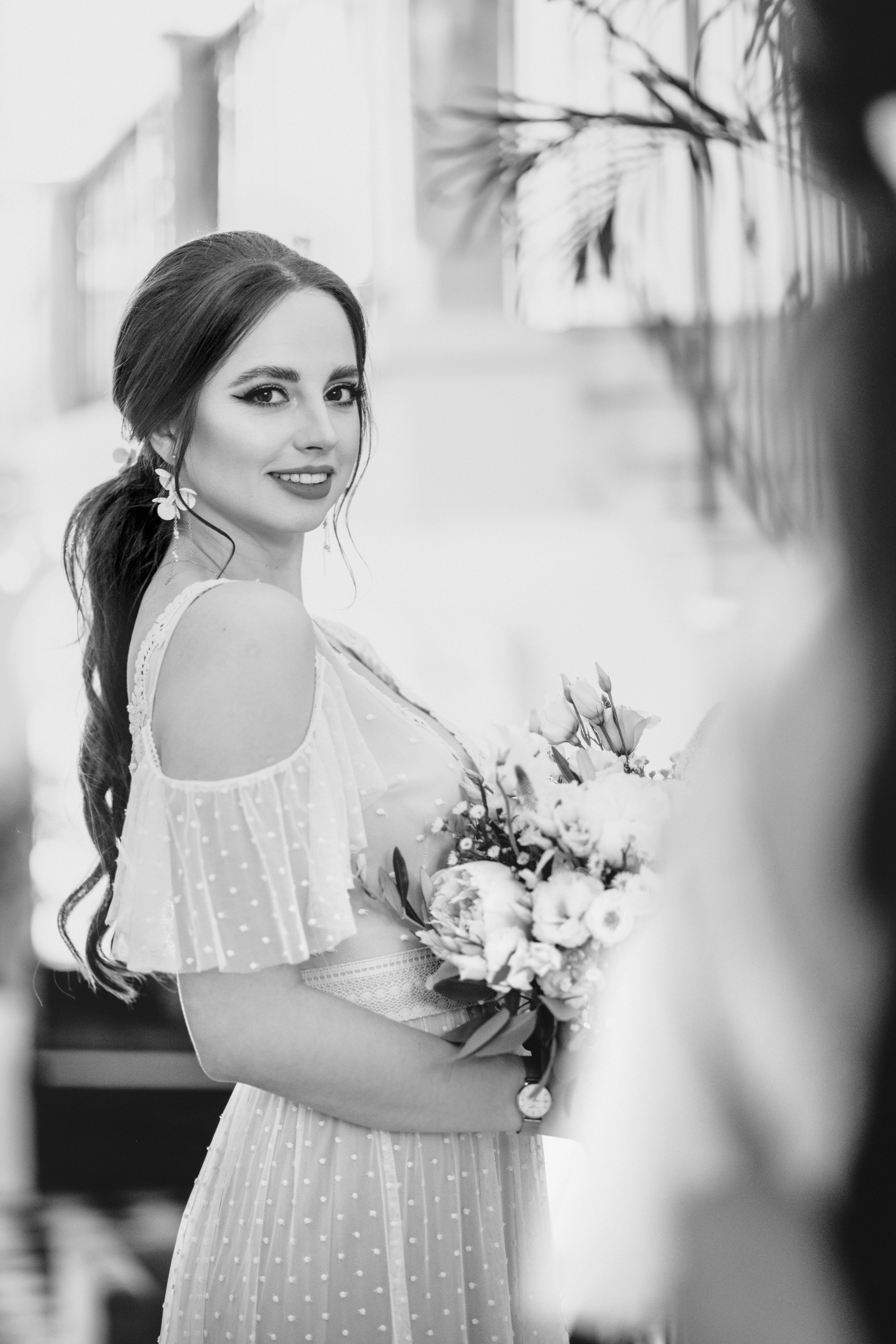 Bukiet ślubny na sesję fotograficzną