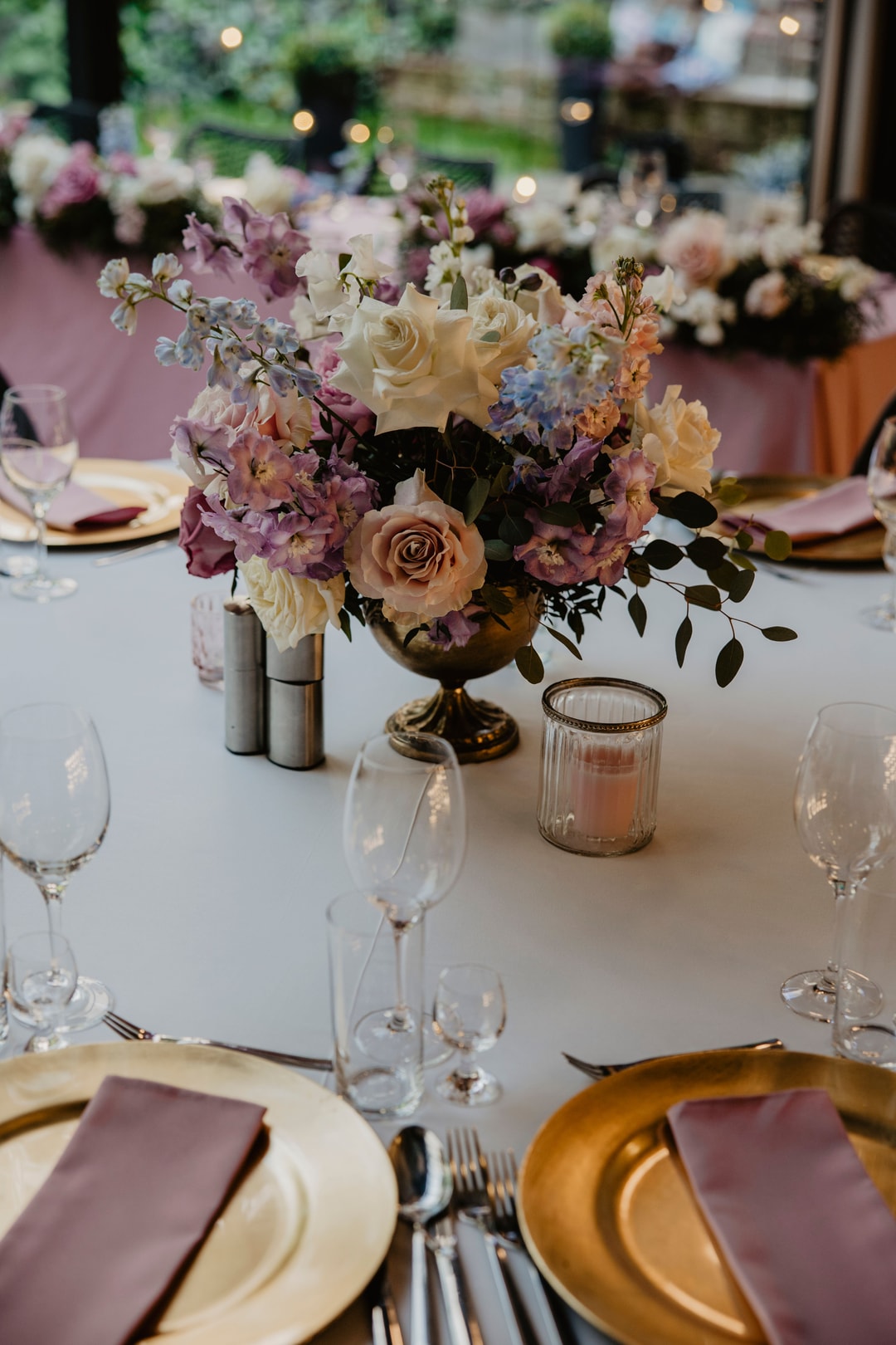 Kompozycje w postarzanym pucharku